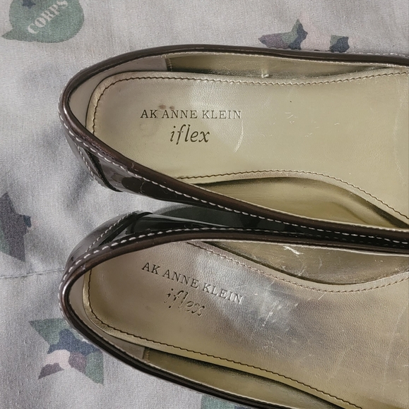Anne Klein Flats size 8 - Picture 8 of 9